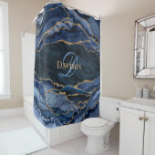 Rideaux De Douche Monogramme moderne Marine Blue Gold Agate (En situation)