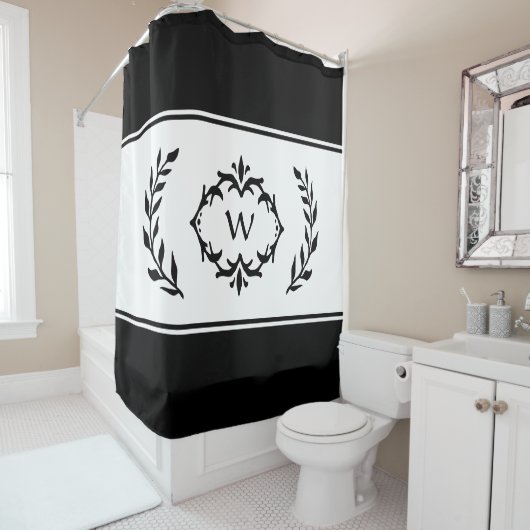 Rideaux De Douche Monogramme Personnalisé Initiale Noir et Blanc (En situation)