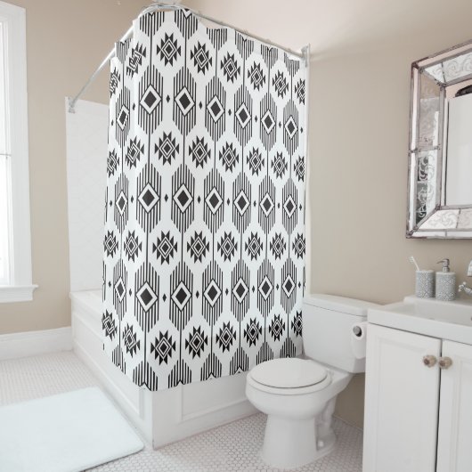 Rideaux De Douche Motif géométrique ikat noir et blanc (En situation)