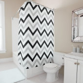 Rideaux De Douche Motif noir, gris et blanc chic de Chevron (En situation)
