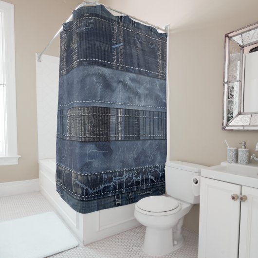 Rideaux De Douche Motif Patchwork en Denim Indigo Rustique (En situation)