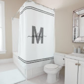 Rideaux De Douche Noir Blanc Élégant Monogramme Initial de Nom (En situation)