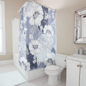 Rideaux De Douche Patchwork de fleur de denim, motif sans soudure. (En situation)