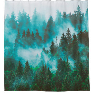 Rideaux De Douche Paysage de montagne bruyant avec forêt de sapins