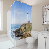 Rideaux De Douche Phare sur la colline bleu ciel blanc océan (En situation)