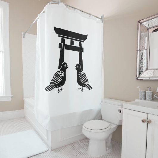 Rideaux De Douche Pigeons face aux Torii (En situation)