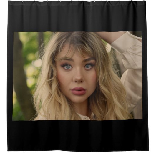 Rideaux De Douche Portrait d'une jeune fille (Devant)