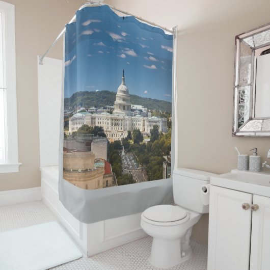 RIDEAUX DE DOUCHE QU'EST-CE QUE "QUELLE MAISON ? (En situation)