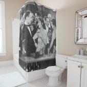 Rideaux De Douche Scène de couple de bar bondée (En situation)