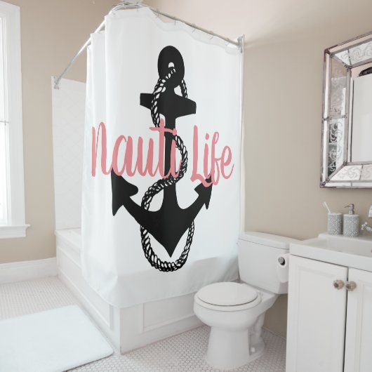 Rideaux De Douche script NAUTI LIFE mignon, nautique + ancre | (En situation)