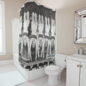 Rideaux De Douche Showgirls sur les bars à singes, design ludique. (En situation)