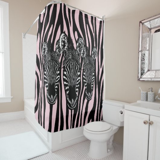 Rideaux De Douche Tendance Zebra Herd sur Zebra Imprimer rose (En situation)