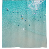 Rideaux De Douche Vue aérienne des surfeurs, océan clair. (Devant)