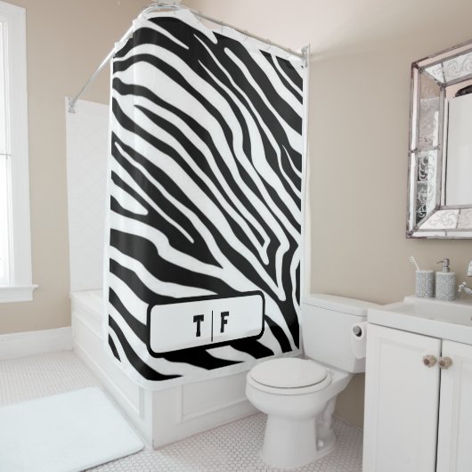 Rideaux De Douche Zebra Stripe Peau Imprimer Monogramme initial | (En situation)