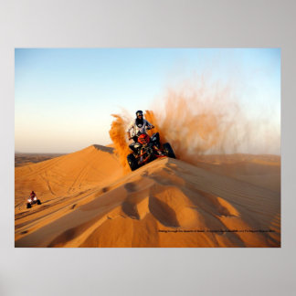Riding door de woestijnen van Dubai Poster