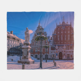 Riga Town Hall Square in de winter Fleece Deken