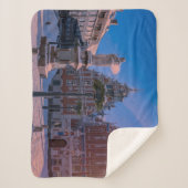 Riga Town Hall Square in de winter Sherpa Deken (Voorkant)