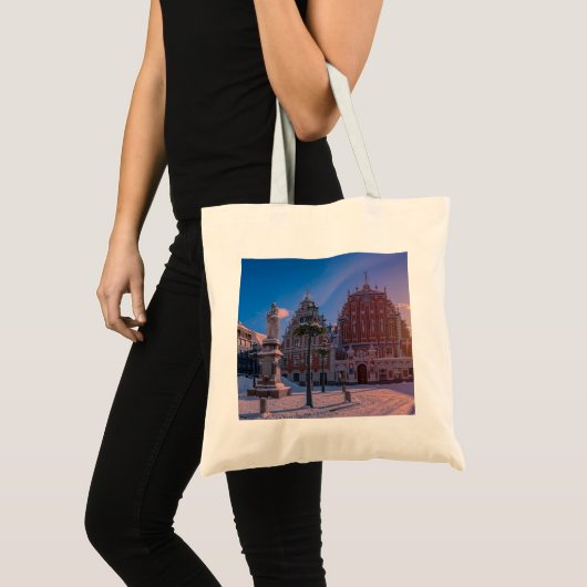 Riga Town Hall Square in de winter Tote Bag (Voorkant (product))