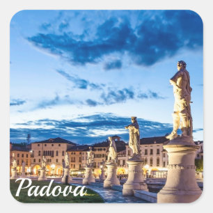 Rij van verlichte beelden in Padova Vierkante Sticker