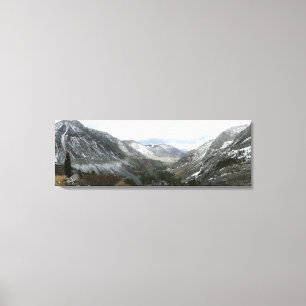 Rijden door de bergen van Snowy Sierra Nevada Canvas Afdruk