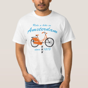 Rijden met een fiets in Amsterdam T-shirt