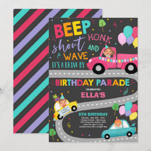 Rijden op verjaardagsparade uitnodiging roze parad