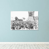 Riots in het West End of London Canvas Afdruk (Insitu (Houten vloer))