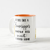 Ripper de couture--Pas une bonne tasse de temps (Devant gauche)