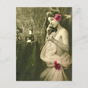 Risque  meisje met roken Franse foto Briefkaart