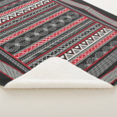 Rituel de Phaistos : couverture Sherpa noire et ro (3/4)