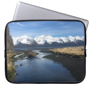 River & Mountain Uitzicht-laptophoes Laptop Sleeve