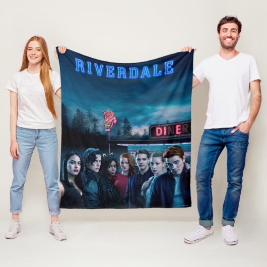 Riverdale Outside Pop's Diner Poster Fleece Deken (In situ)
