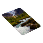 Rivier die stroomt uit de Briksdal-gletsjer Magneet (Rechterzijde)