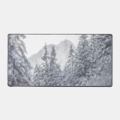 Rivière traversant la forêt d'hiver enneigée Mojst (Recto)