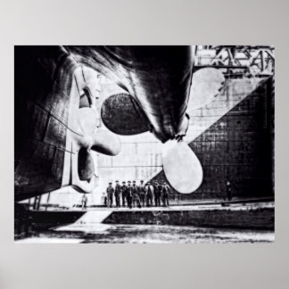 RMS Titanic: Klaar om te starten Poster