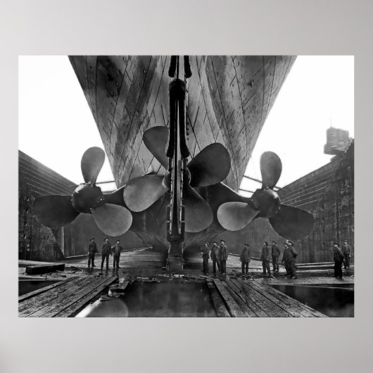 RMS Titanic Propellers Poster (Voorkant)