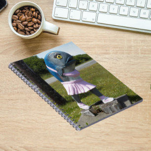 Roadside Attractie Vis Meisje Standbeeld Notitieboek