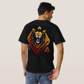"Roar with Confidence: gewaagde leeuw gedrukt T-sh T-shirt (Achterkant volledig)