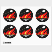 Roasting marshmallow stick op vreugdevuur custom ronde sticker (Vel)
