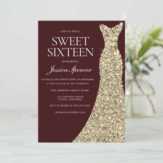 Robe dorée Bourgogne Douce 16 Invitation (Debout devant)