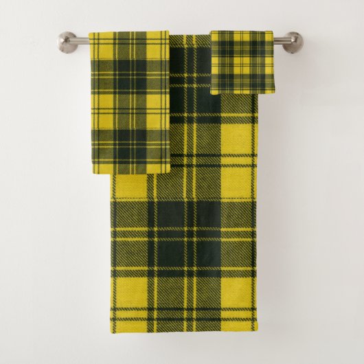 Robe MacLachlan Tartan écossais moderne (En situation)
