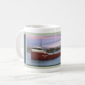Robert C. Stanley mug (Devant gauche)