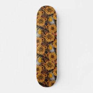 Robins in de herfsttuin, zwart skateboard