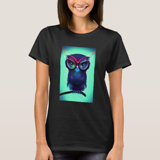 Robot Owl   Cute Cybernetic Science Fiction Owl T-shirt (Voorkant)