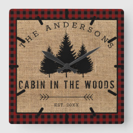 Robuust land Familienaam Cabin in de Bossen Vierkante Klok