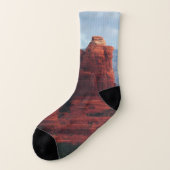 Roche à café nuageux à Sedona Arizona (Gauche - extérieur)