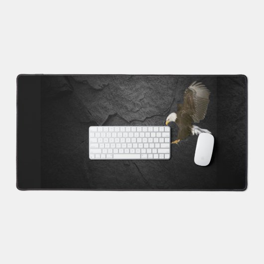 Rocher d'ardoise noire avec aigle chauve (Clavier et souris)