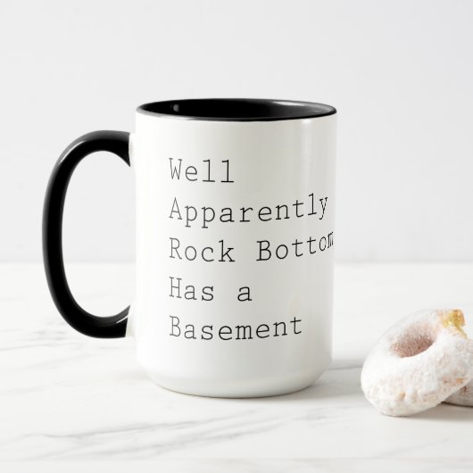 Rock Bottom heeft een kelder Mok (Met donut)