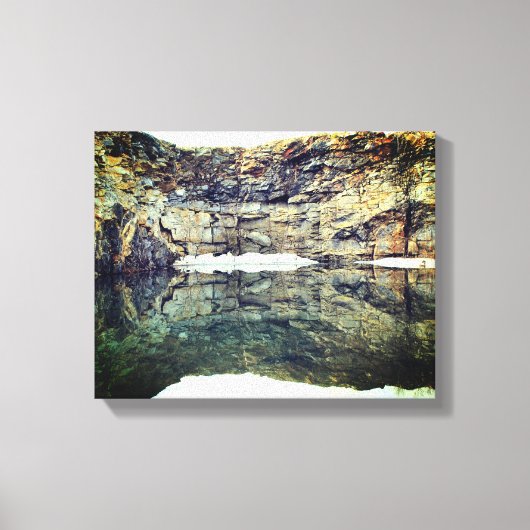 Rock Cliff Wall reflectie in Natuur 3 Canvas Afdruk (Voorkant)