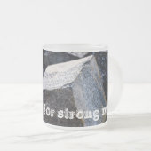 Rock Juice voor sterke Mannen. Matglas Koffiemok (Voorkant rechts)